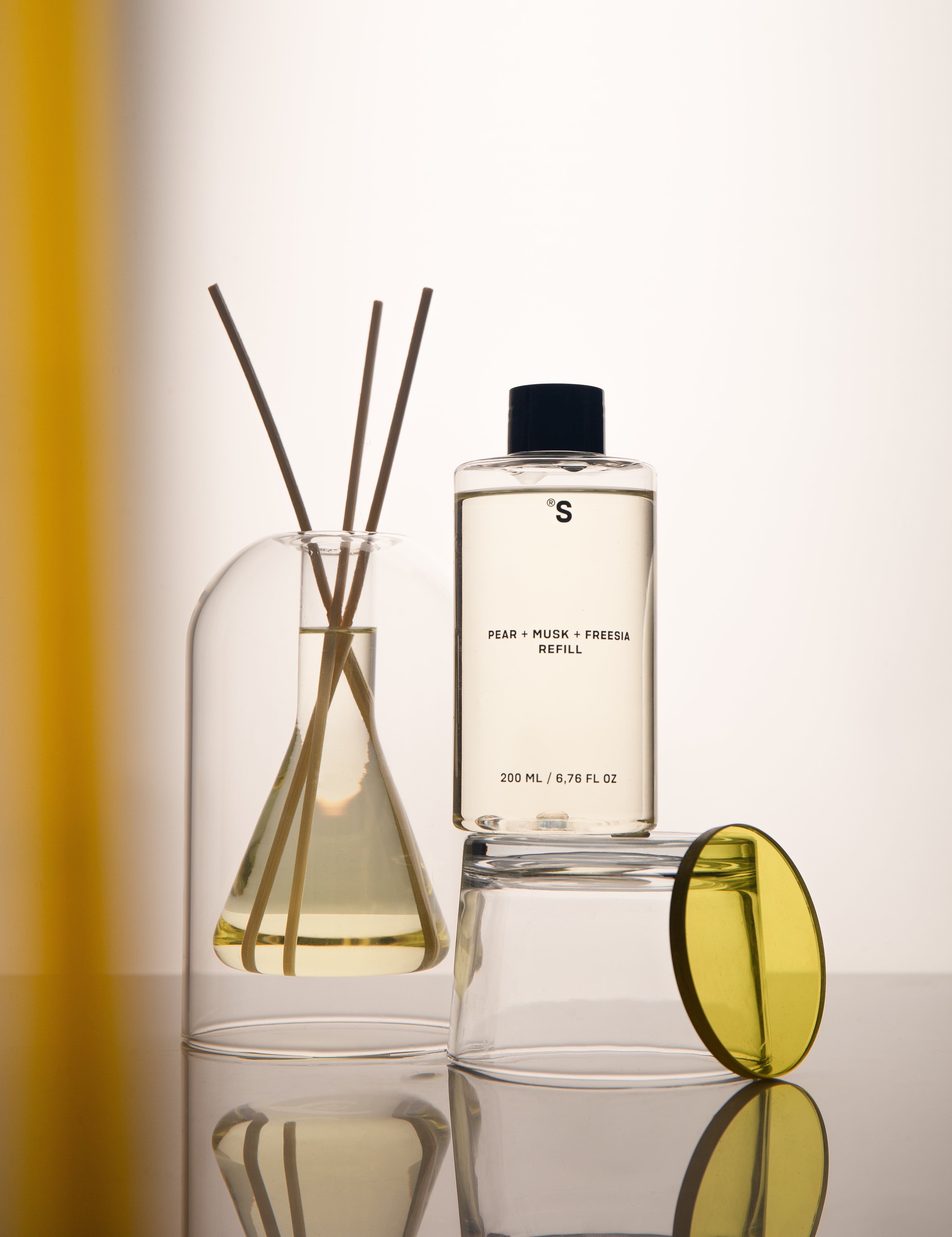 Pear_Musk_Freesia_Refill.jpg